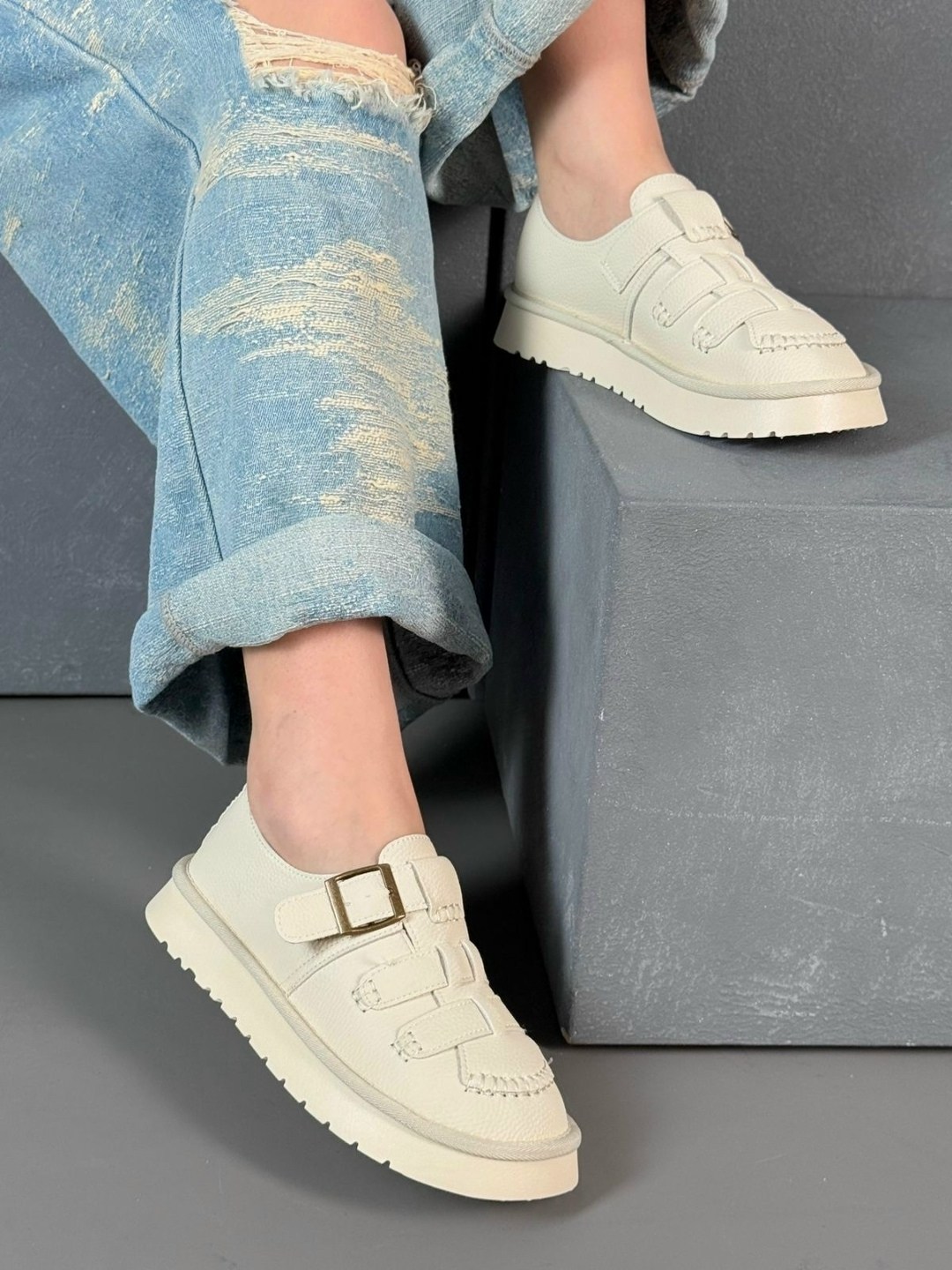 , женская,женские лоферы,лоферы с пряжкой,лоферы эко