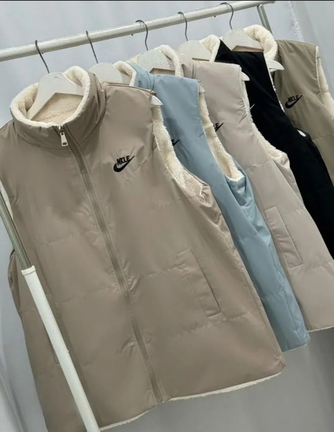 жилетка женская,жилет женский,жилет,жилет женский двухсторонний,теплый жилет