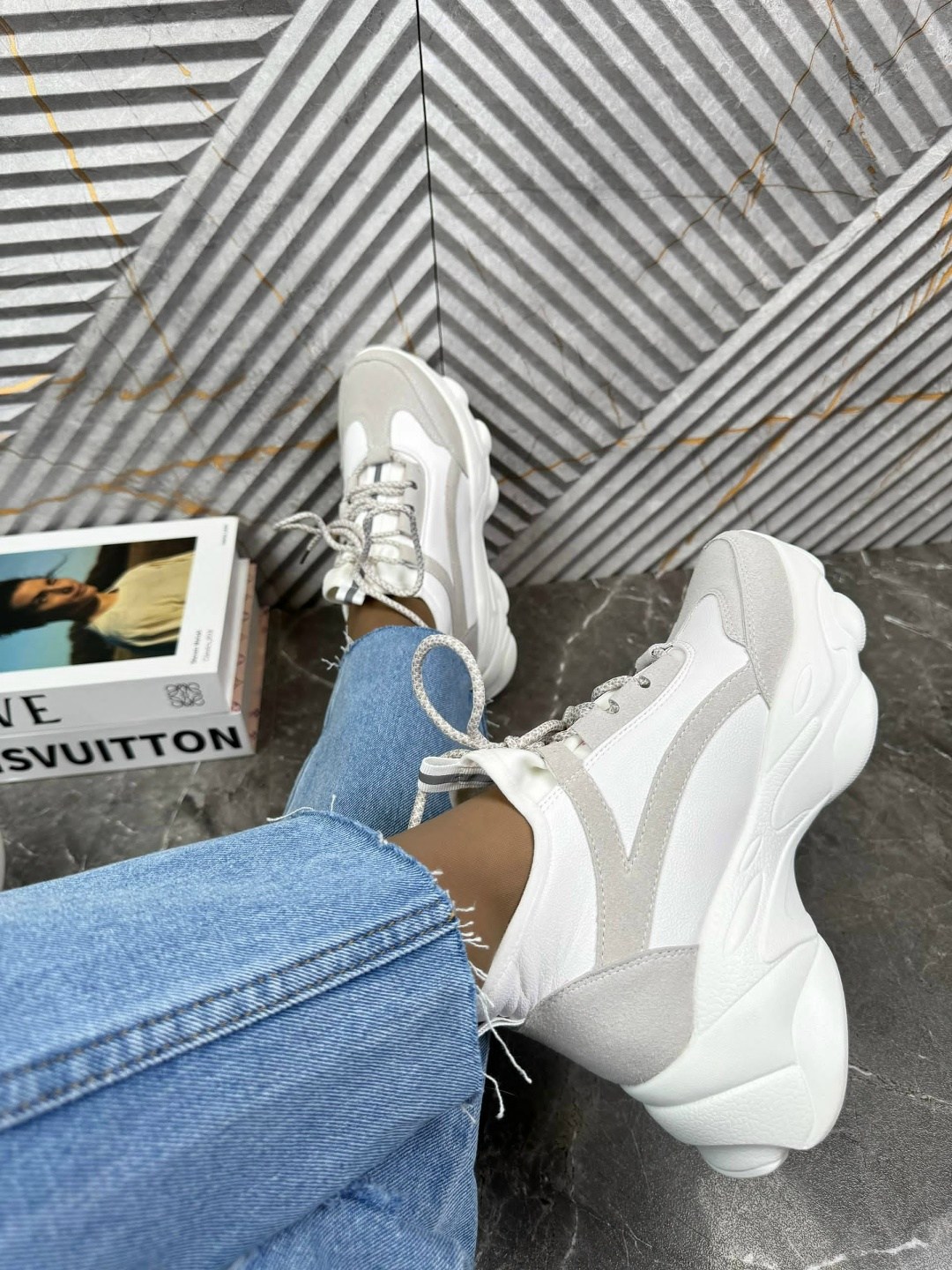 ,женские кроссовки,массивные кроссовки,женские массивные кроссовки,модные молодежные кроссовки