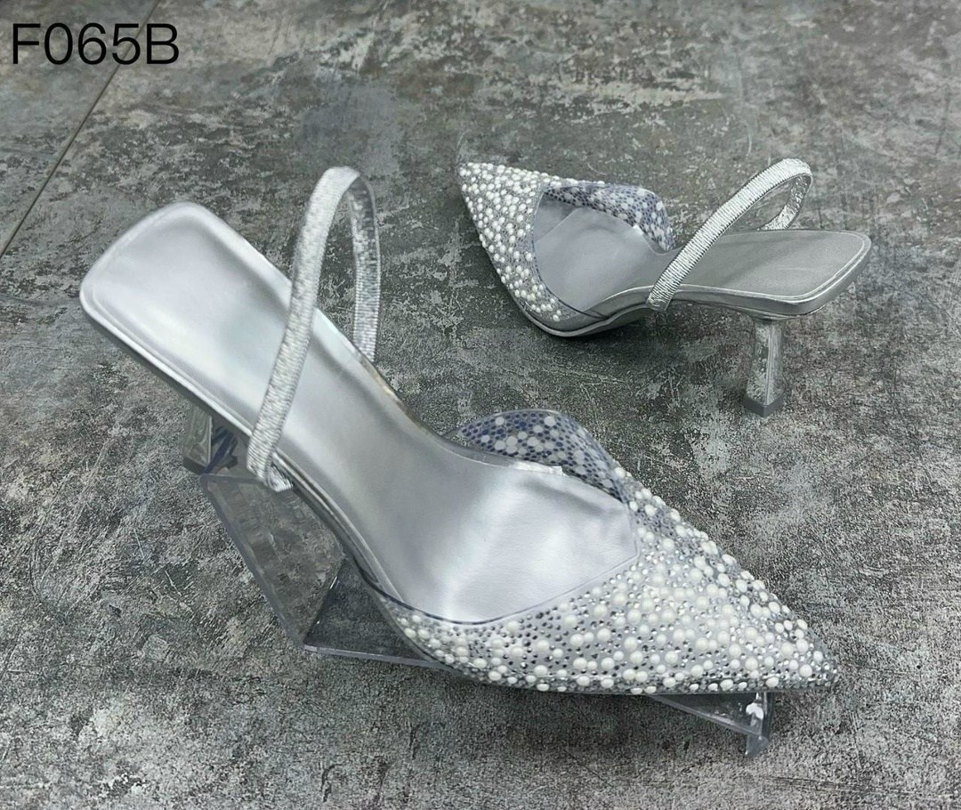 женские босоножки на высоком каблуке,женские босоножки,каблуки босоножки,босоножки модные,элегантные босоножки