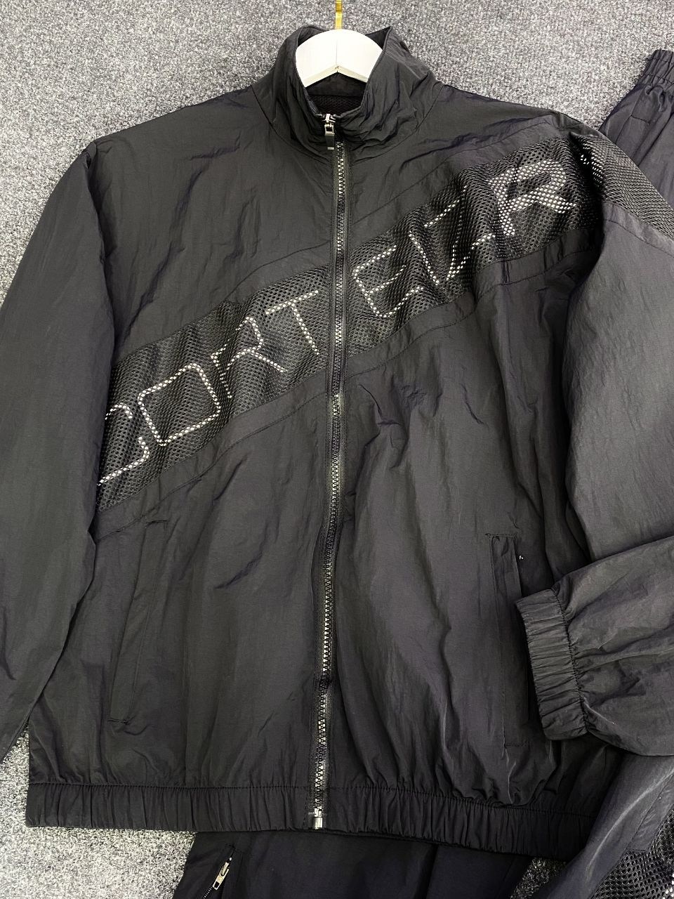 спортивный костюм,мужские спортивные костюмы,костюм спортивный винтажный в стиле 90х ретро на молнии guloria,спортивный костюм brunello cucinelli,костюм спортивный стильный