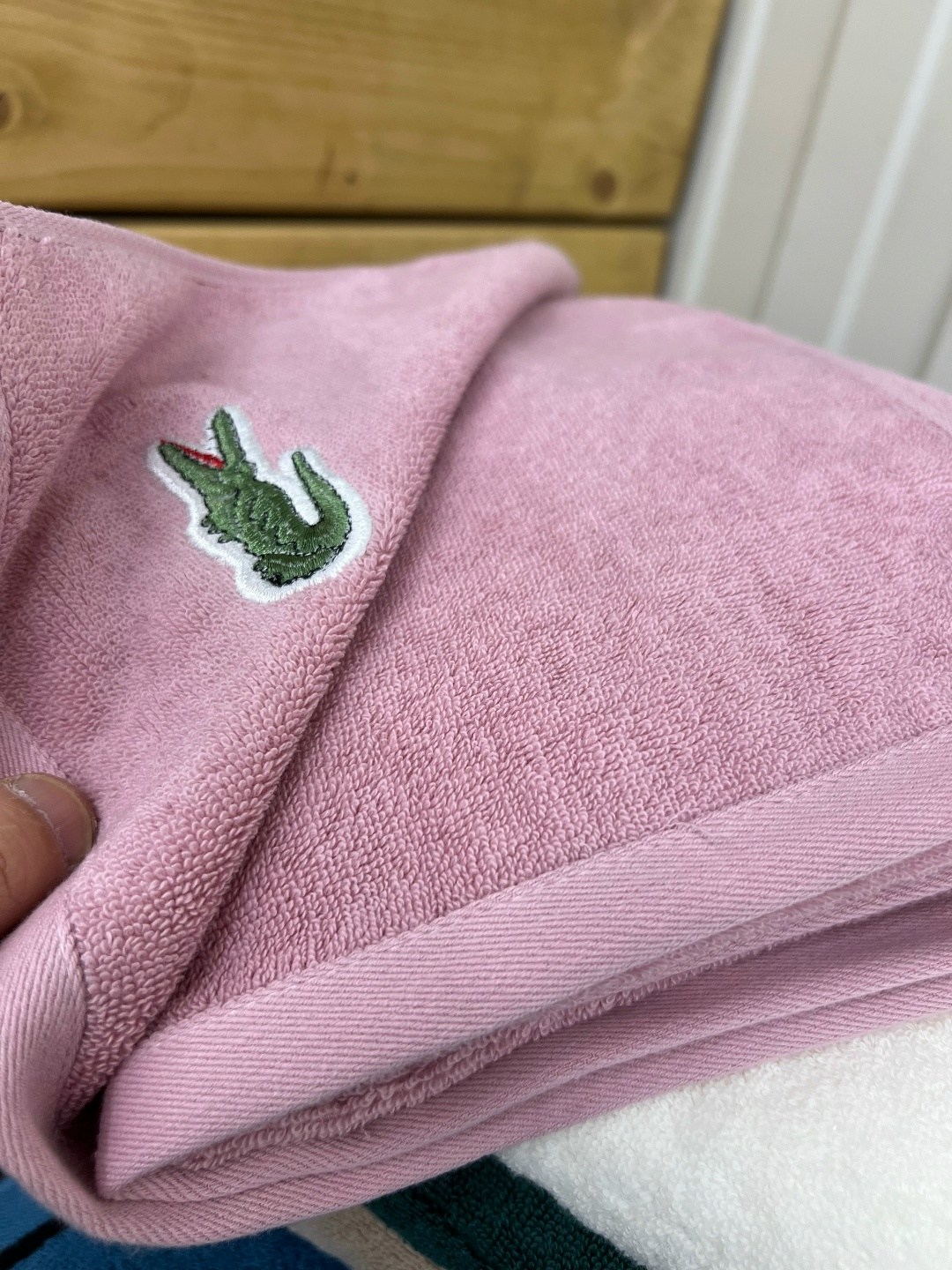 полотенце лакоста,полотенца для ванной,полотенца банная,полотенца для рук,брендовые полотенца