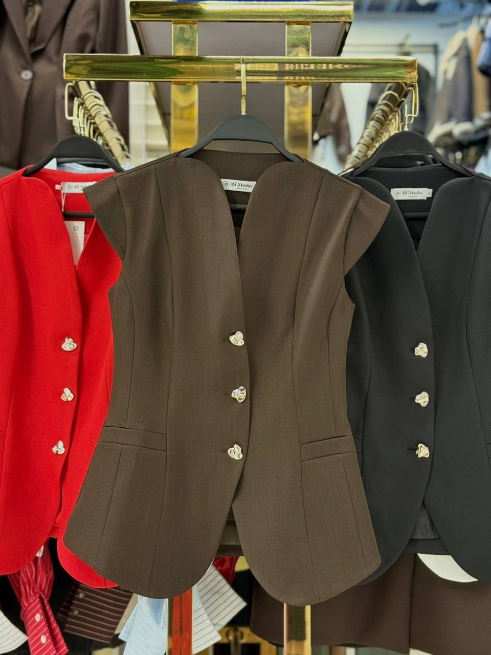 жилет женский,стильный жилет,женская костюмная жилетка,жилет приталенный,женская жилетка