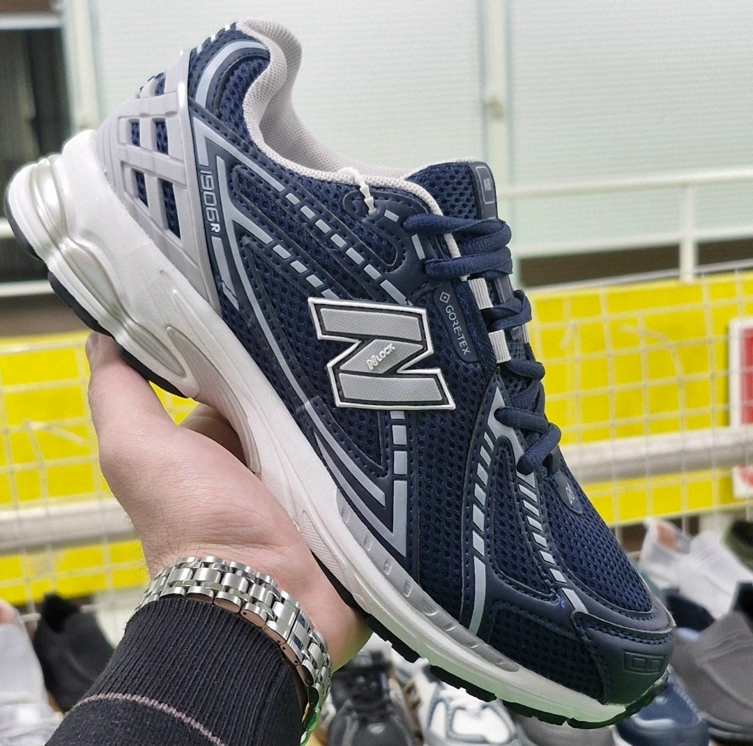 кроссовки new balance,кроссовки new balance 1906,кроссовки new balance мужские,темно-серебристые кроссовки new balance 1906,кроссовки new balance 1906 r