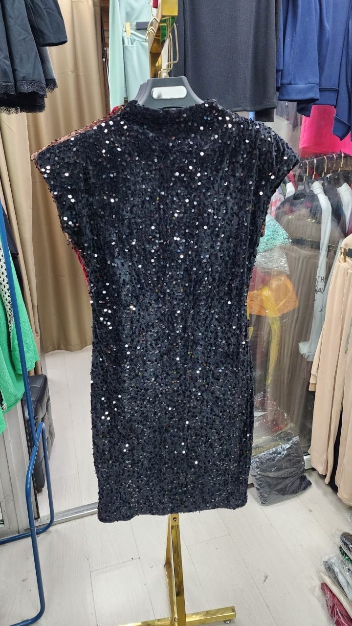 красное платье с пайетками,платье с пайетками,красное платье в паетках,платье,платье с пайетками женское