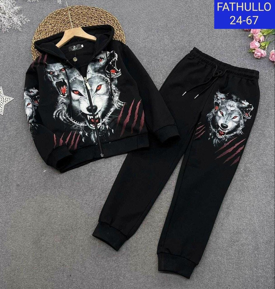 костюм с принтом,костюм для мальчика,спортивный костюм,костюм с рисунком,костюм спорт