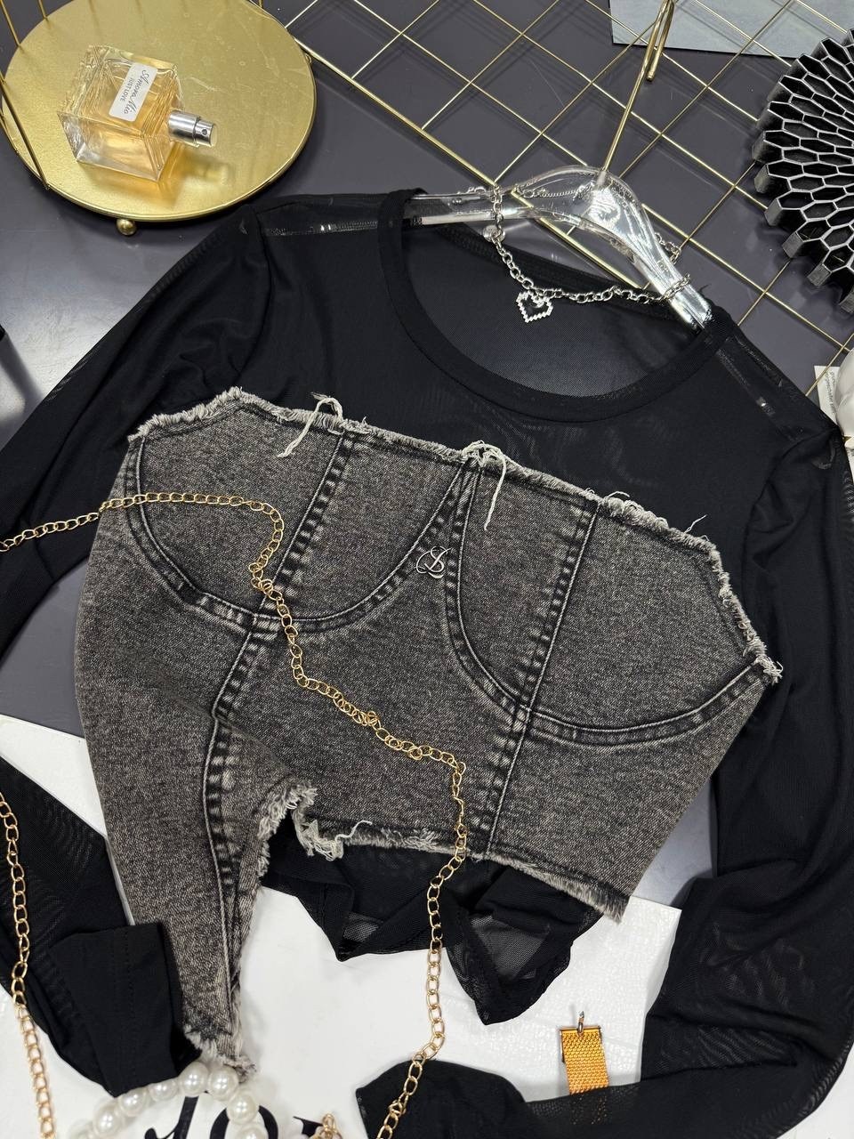 стильные образы,женская кофта,костюм с юбкой,одежда в стиле