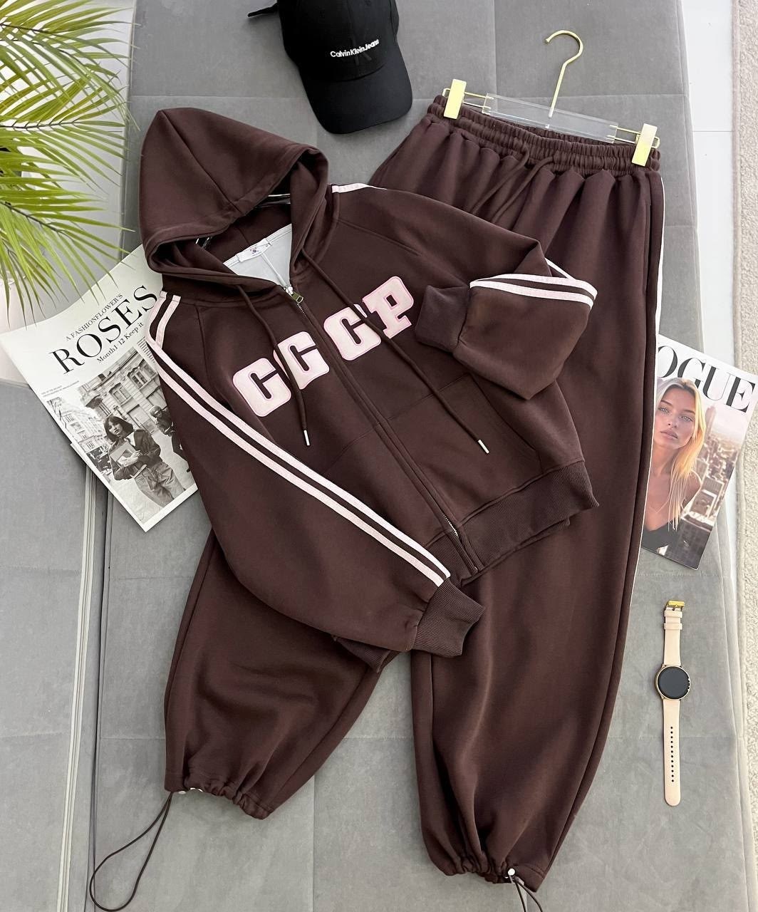 спортивный костюм celine,костюм гуччи женский,спортивный костюм,велюровые костюмы,костюм спортивный одежда