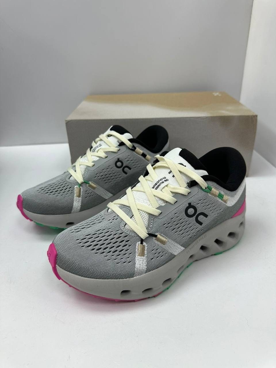 кроссовки on cloudsurfer,кроссовки удобные,женские кроссовки,кроссовки,кроссовки оригинальные