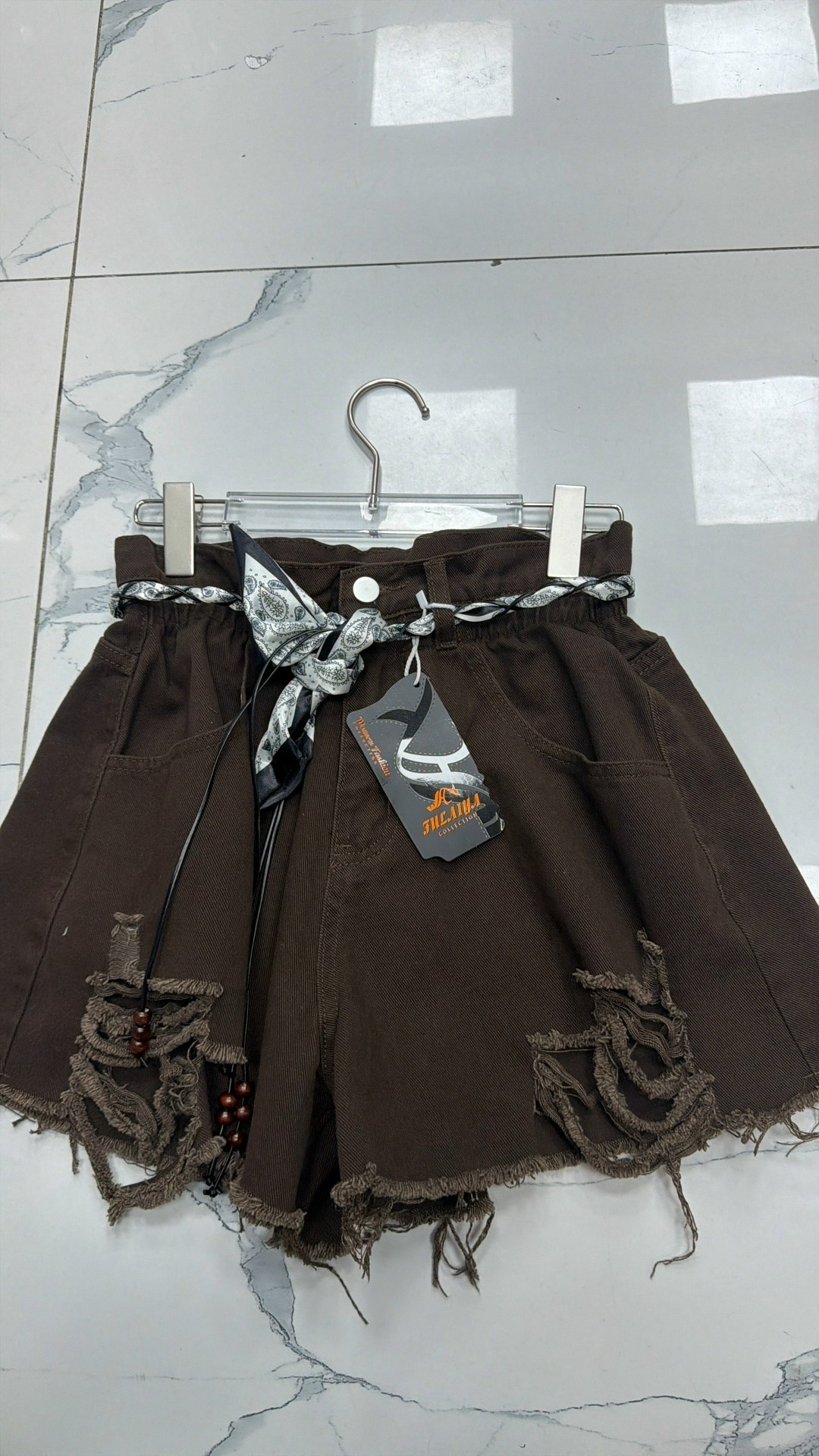 джинсовые шорты,женские шорты,шорты женские джинсовые,коричневые джинсовые шорты,повседневные шорты