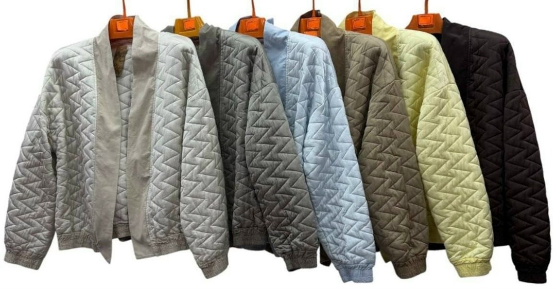 стеганая куртка,женская куртка,куртка стильная,куртка,куртка бомбер женский стеганый