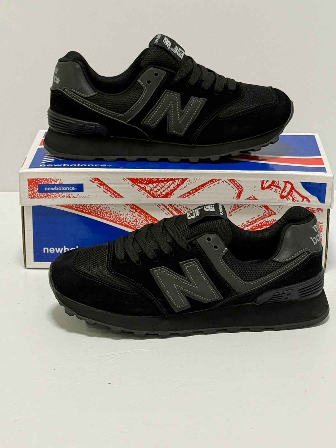 кроссовки new balance 574 мужские черные,кроссовки мужские new balance 574,кроссовки new balance 574,new balance 574 мужские черные замшевые,черные кроссовки new balance 574