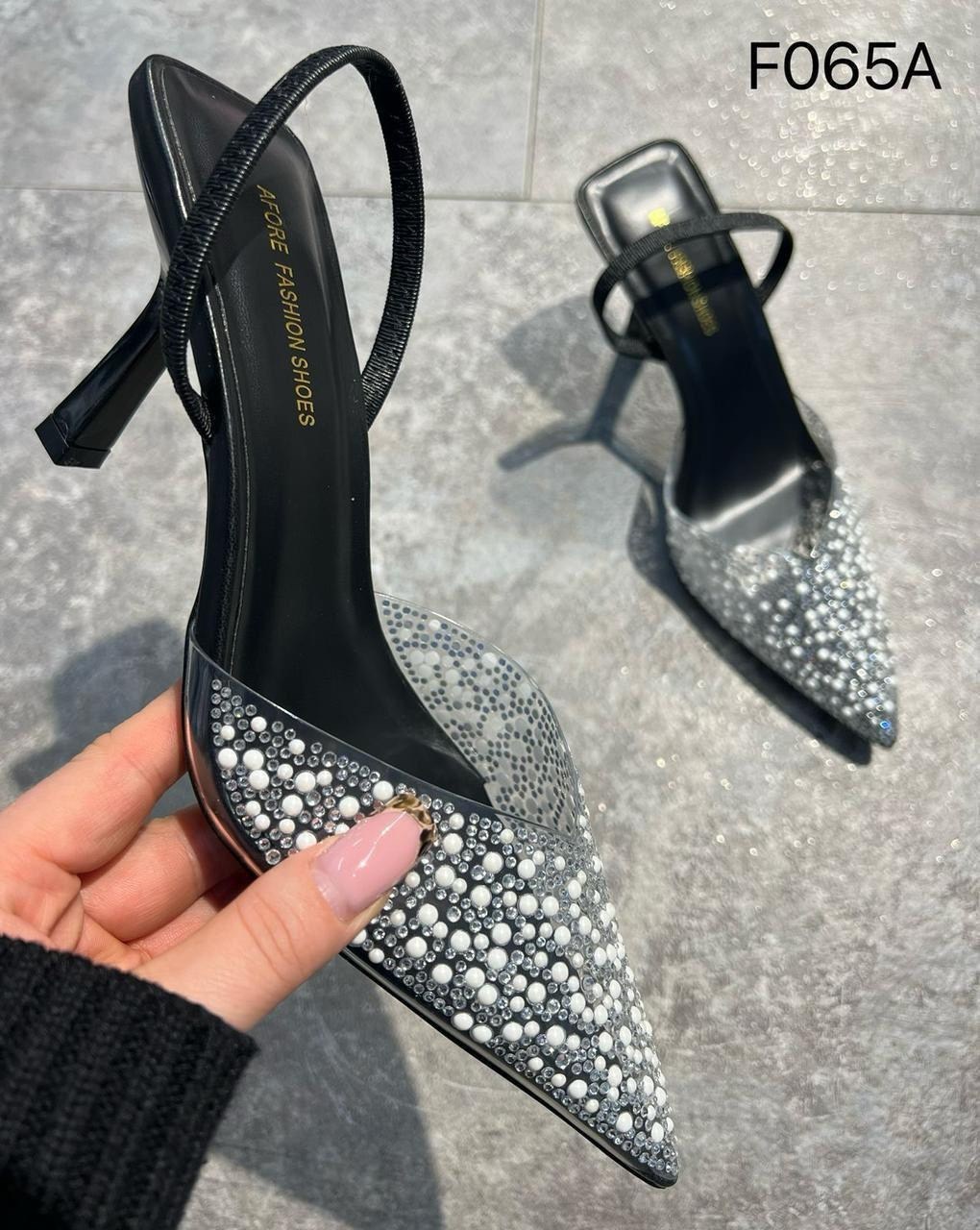 женские босоножки на высоком каблуке,женские босоножки,каблуки босоножки,босоножки модные,элегантные босоножки