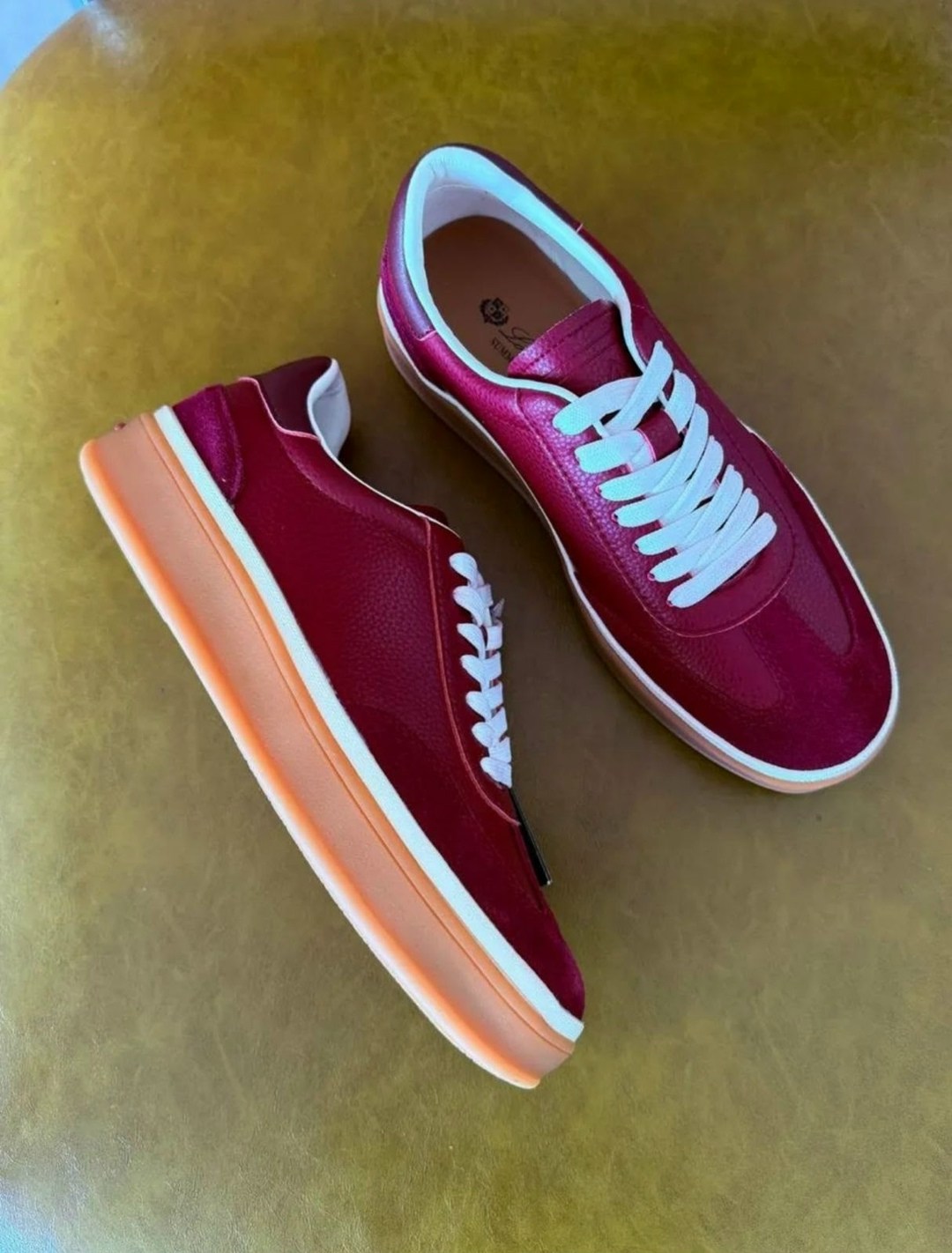 ,бордовые кеды,кеды диор бордовые,кеды замшевые,adidas кеды бордовые