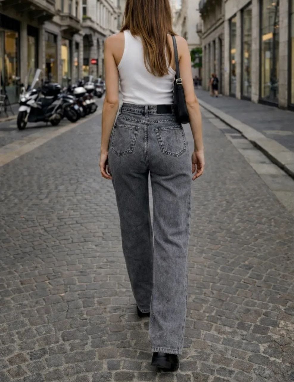 девушка на мотоцикле,женские мотоциклы,девушка мотоциклистка,байкерша,женщина на мотоцикле