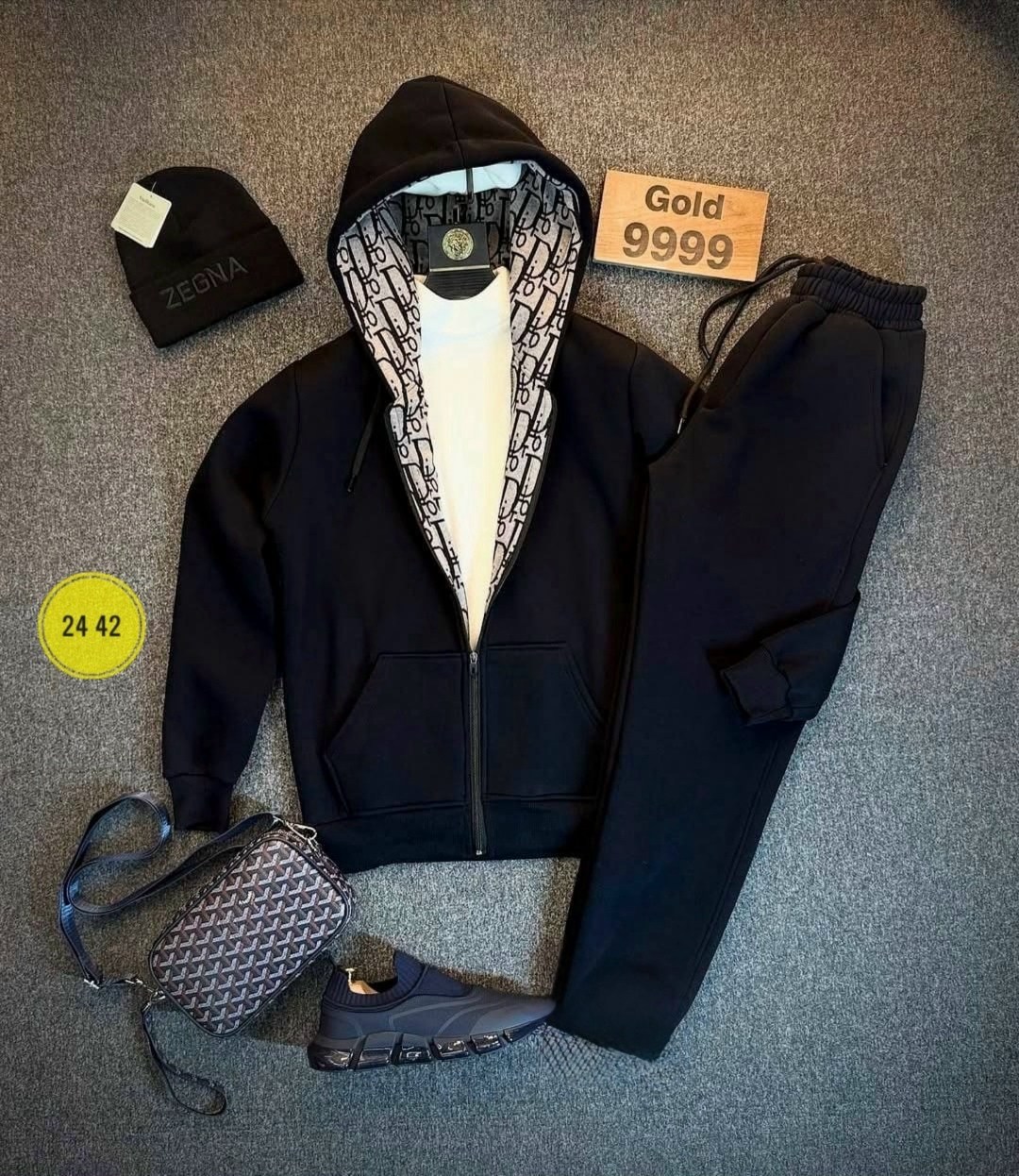 спортивный костюм brunello cucinelli,спортивный костюм,спортивные костюмы на флисе,костюм fendi,костюм спортивный miu miu