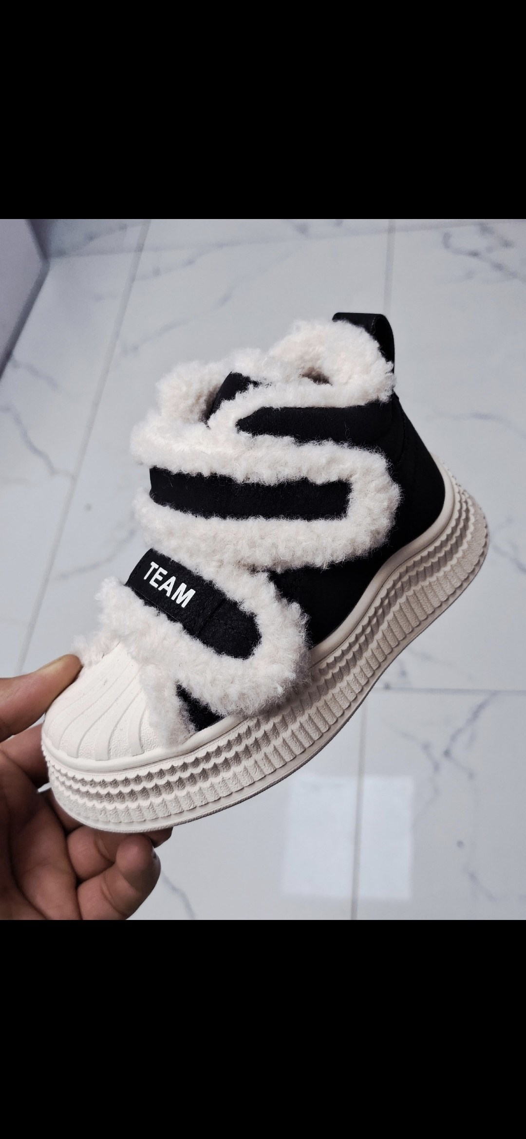 ,кроссовки зимние на меху chanel,детские ботинки,высокие женские зимние кеды chanel, детская