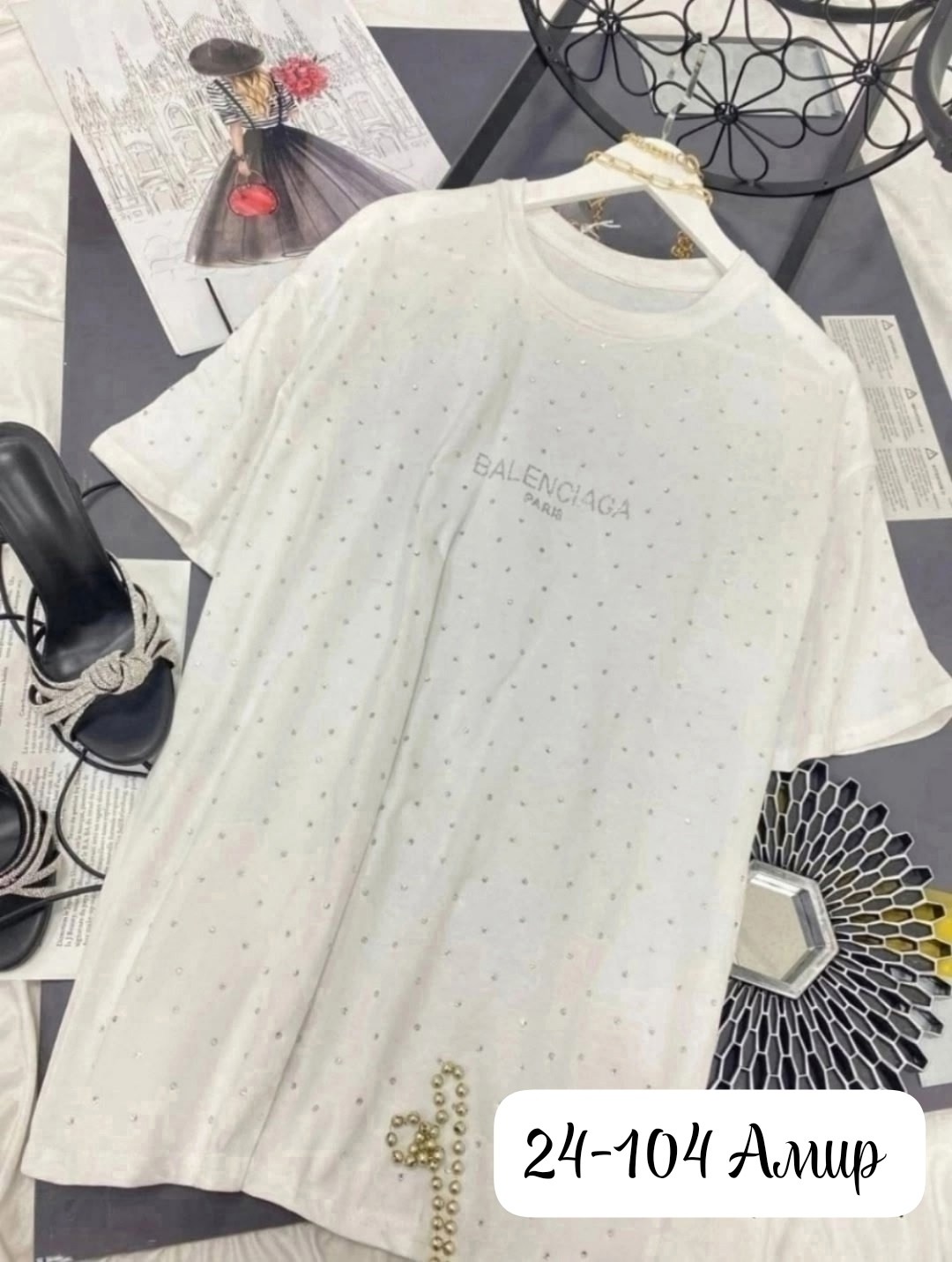 футболки модные,женская футболка,женская футболка со стразами,женская футболка оверсайз со стразами,футболка со стразами оверсайз shein collection 223267776