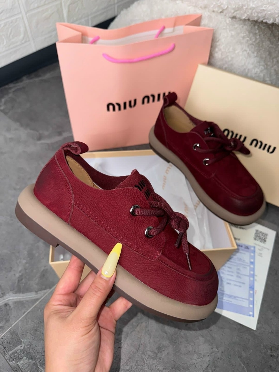 ботинки miu miu,женские ботинки miu miu,замшевые лоферы miu miu на высокий подошве и фирменной фурнитурой,ботинки и полуботинки женские miu miu,женская  miu miu