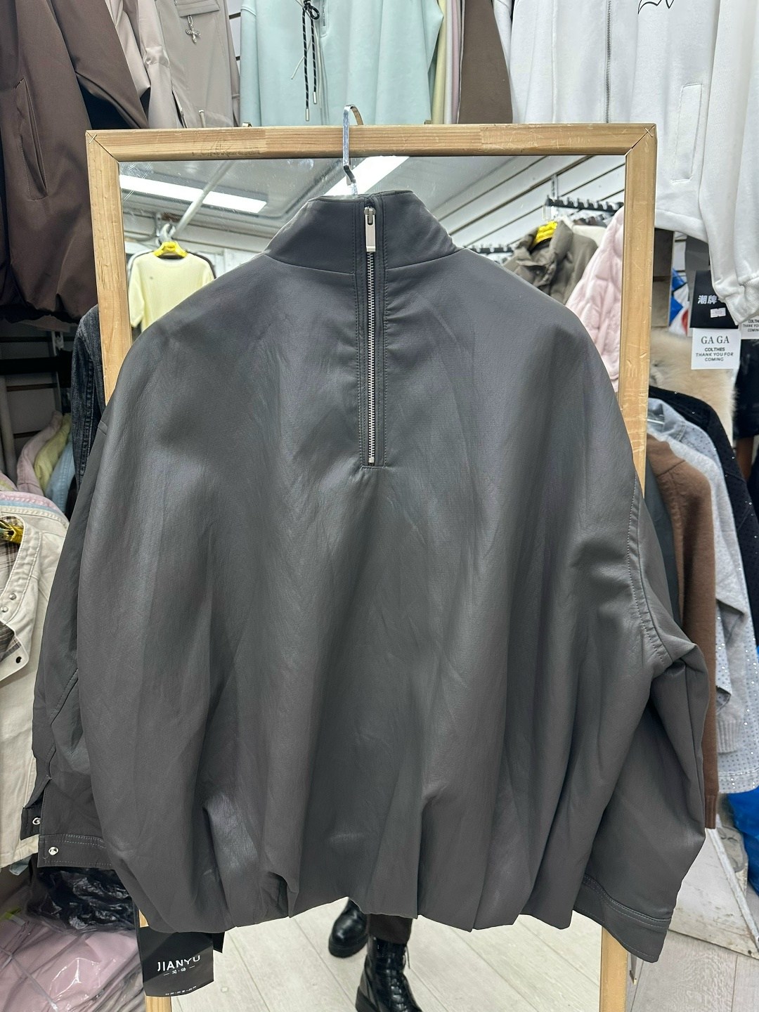 кожаная куртка,кожаная куртка мужская,женские кожаные куртки,кожаная куртка бомбер,кожаная куртка большие размеры