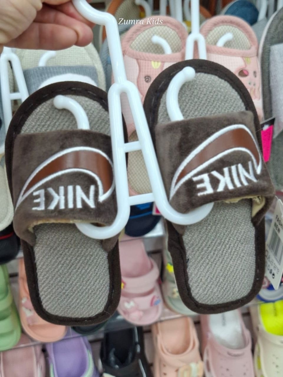 nike benassi jdi,мужские шлепанцы,шлепанцы найк,шлепанцы nike celso,nike slides