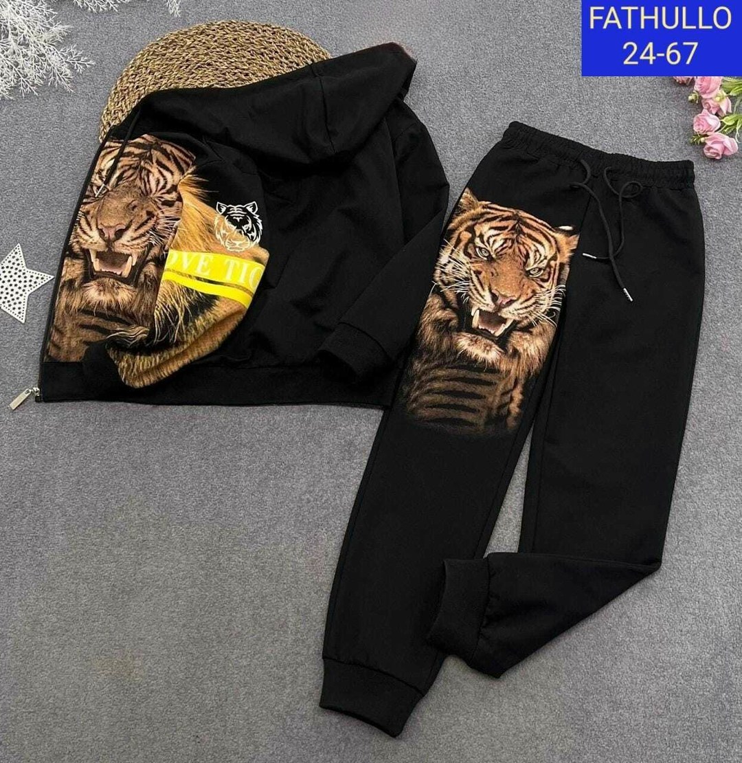 костюм с принтом,костюм для мальчика,спортивный костюм,костюм с рисунком,костюм спорт