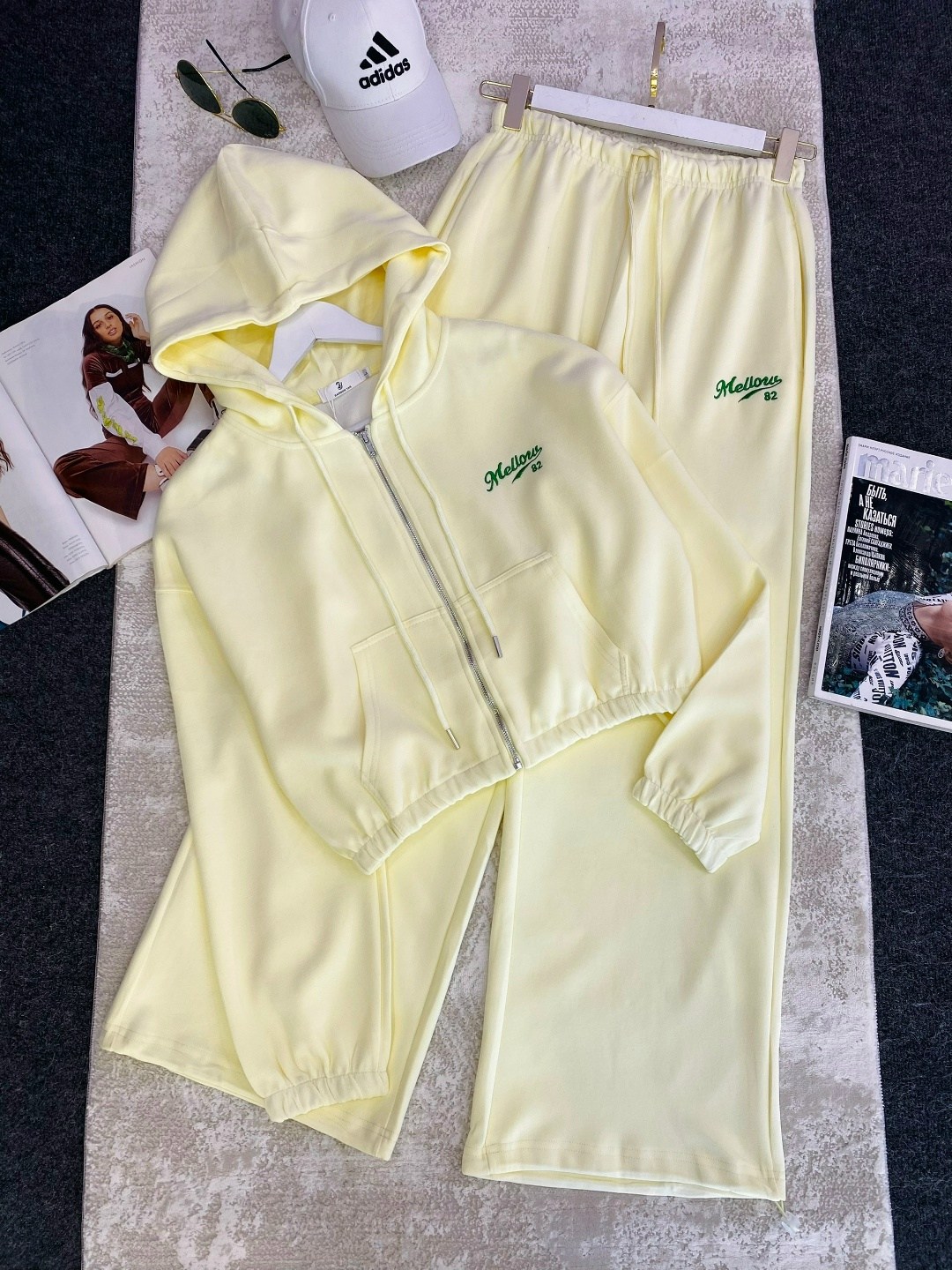 костюм спортивный,женский спортивный костюм,костюм женский,розовый костюм,велюровый костюм