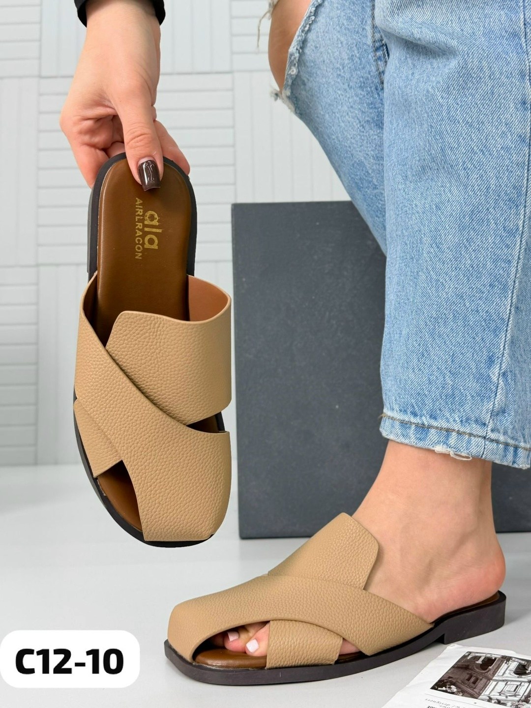 ,шлепанцы женские,шлепанцы летние,женские шлепки, женская