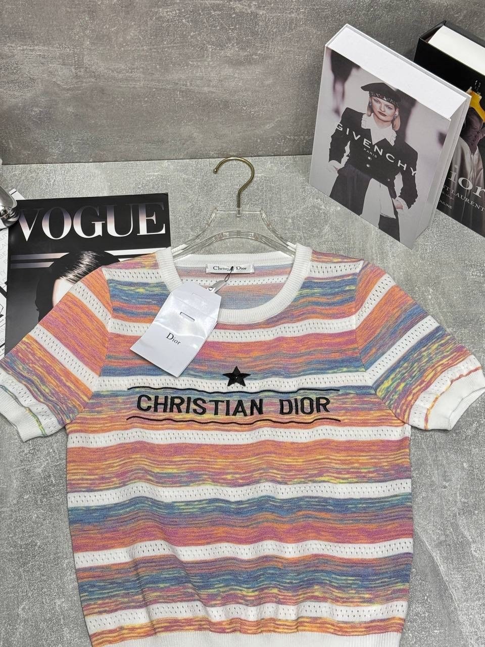 кофта christian dior,свитер dior,кофта dior,кофта женская dior,женская кофта