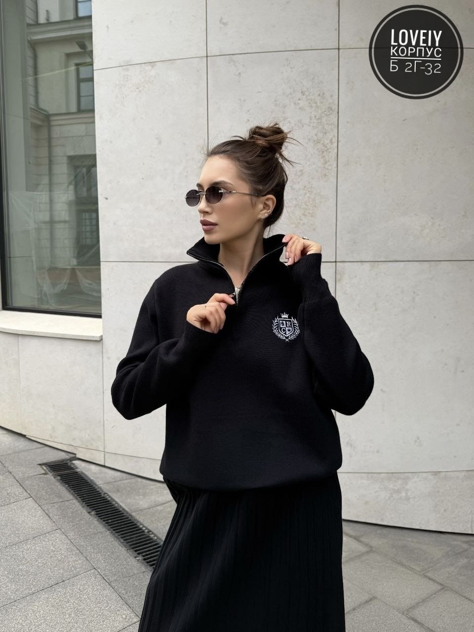 костюм трикотажный с юбкой плиссе syrup,костюм трикотажный с юбкой плиссе,костюм трикотажный с юбкой плиссе syrup цвет серый,костюм юбка плиссе и свитер с горлом вязаный fabfaash,вязаный женский костю