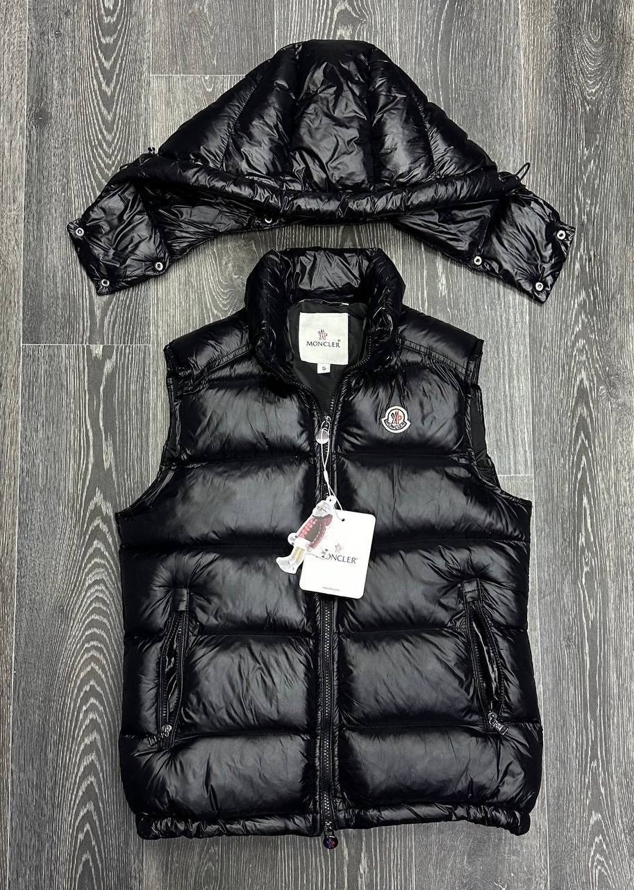 moncler жилетка лаковая,жилетка moncler,жилет moncler,жилетка монклер,moncler bormes новая жилетка премиум
