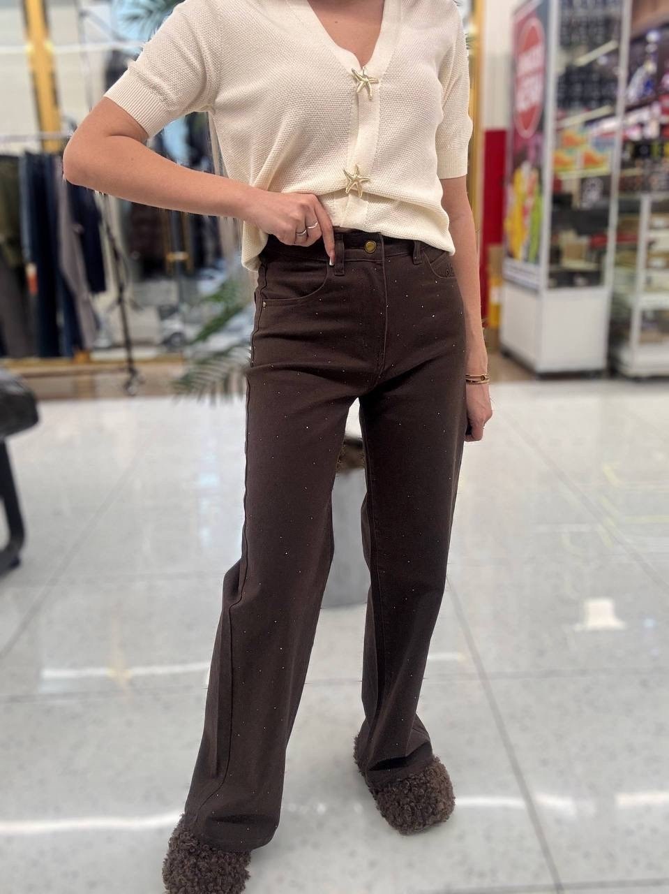 коричневые джинсы,стильные джинсы,джинсовые брюки,коричневые джинсы женские,широкие джинсы