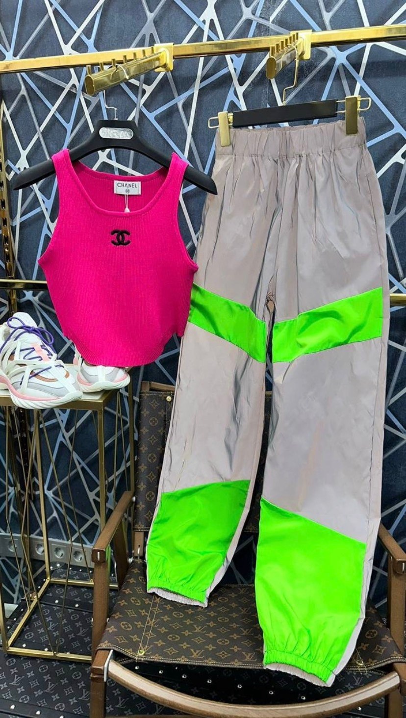 спортивные штаны светоотражающие женские,штаны адидас светоотражающие,юность светоотражающие штаны,женские спортивные штаны,спортивные брюки