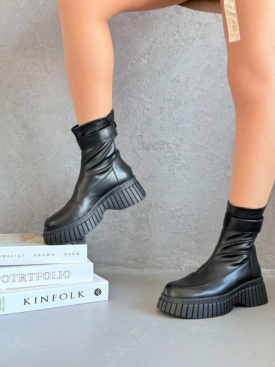 ,ботинки женские,женская ,ботинки женские черные,ботинки на платформе