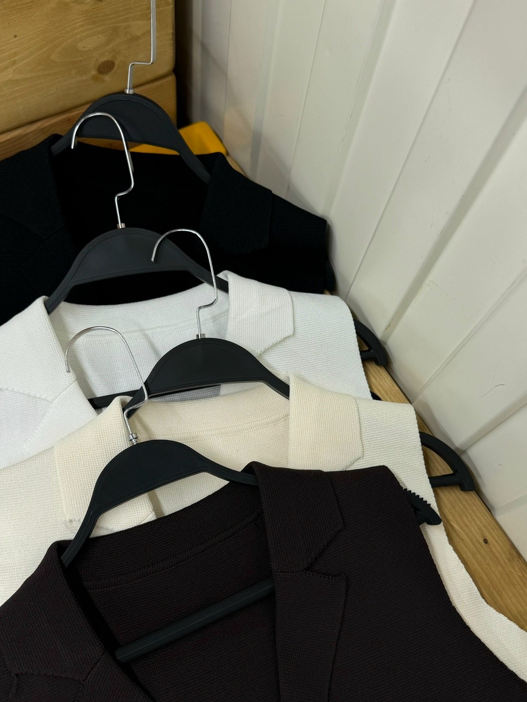 жилетка женская,жилет классический,жилетка вязаная,женские жилеты,вязаные жилеты