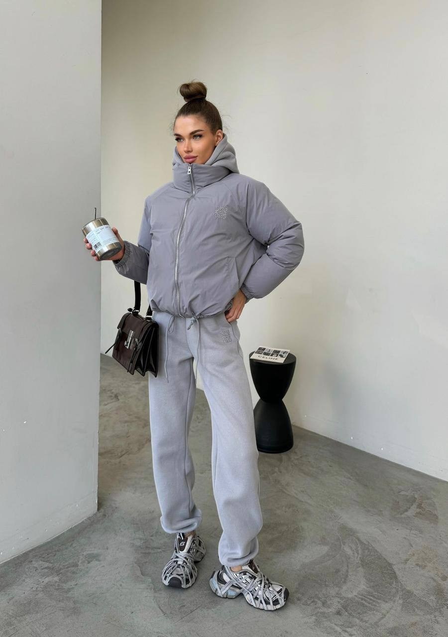 женский серый костюм тройка miu miu,костюм тройка miu miu,серый костюм тройка женский,костюм тройка женский,костюм на флисе