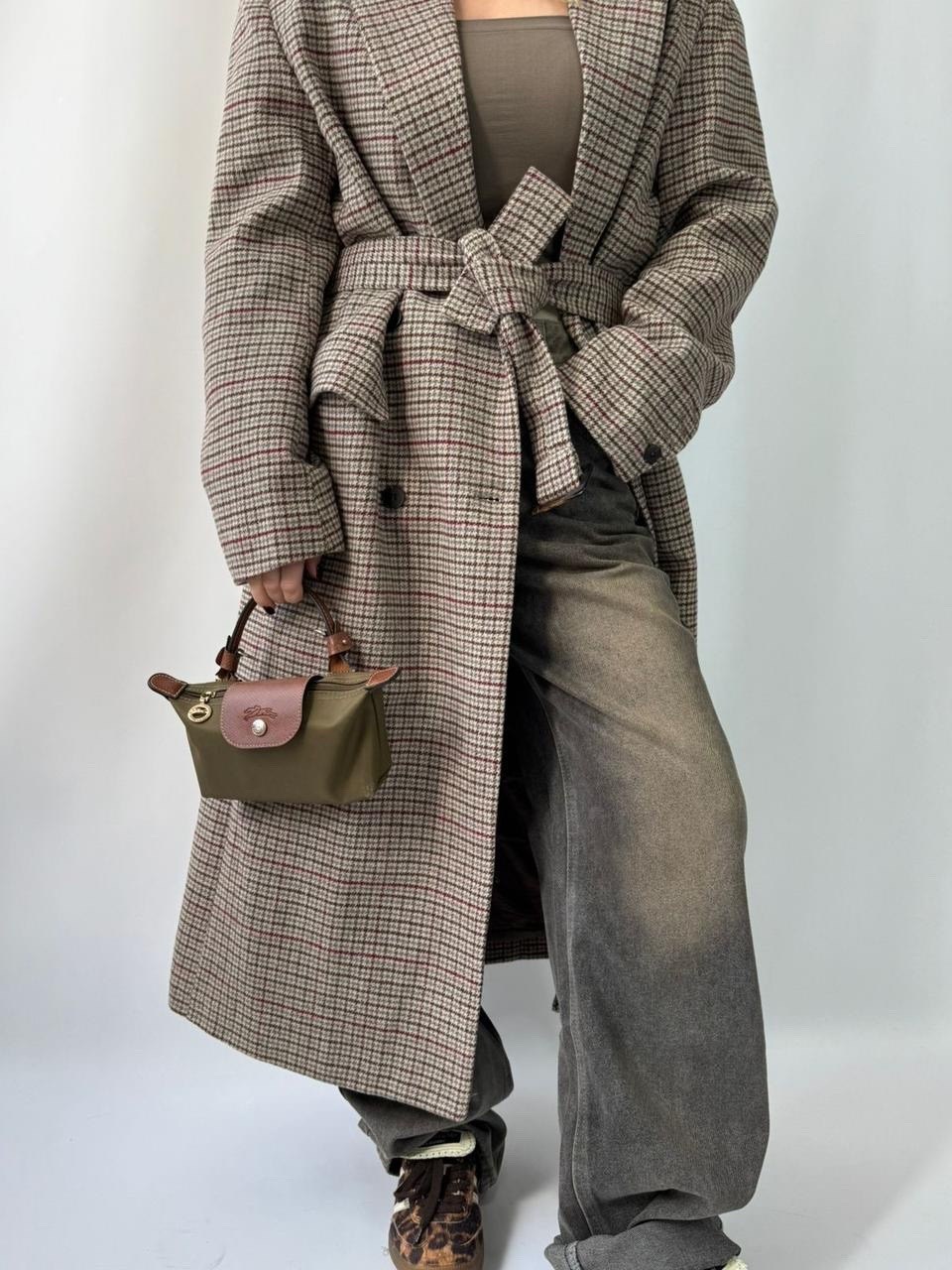 фасон пальто,пальто женские,пальто с поясом,модели пальто,пальто классическое