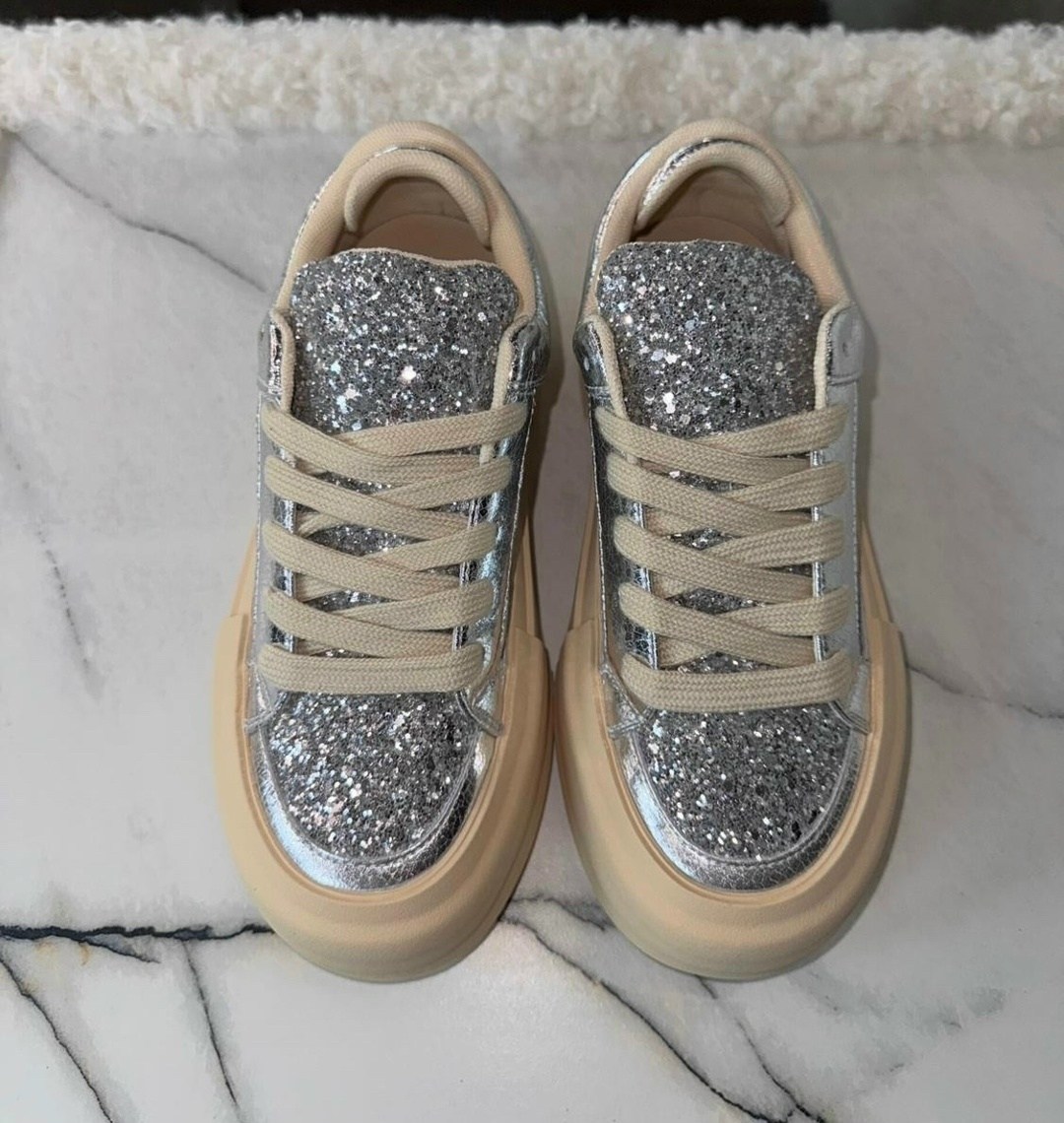 яркие кроссовки,кроссовки из натуральной кожа,женские кроссовки,кроссовки женские черные,женские кроссовки на платформе