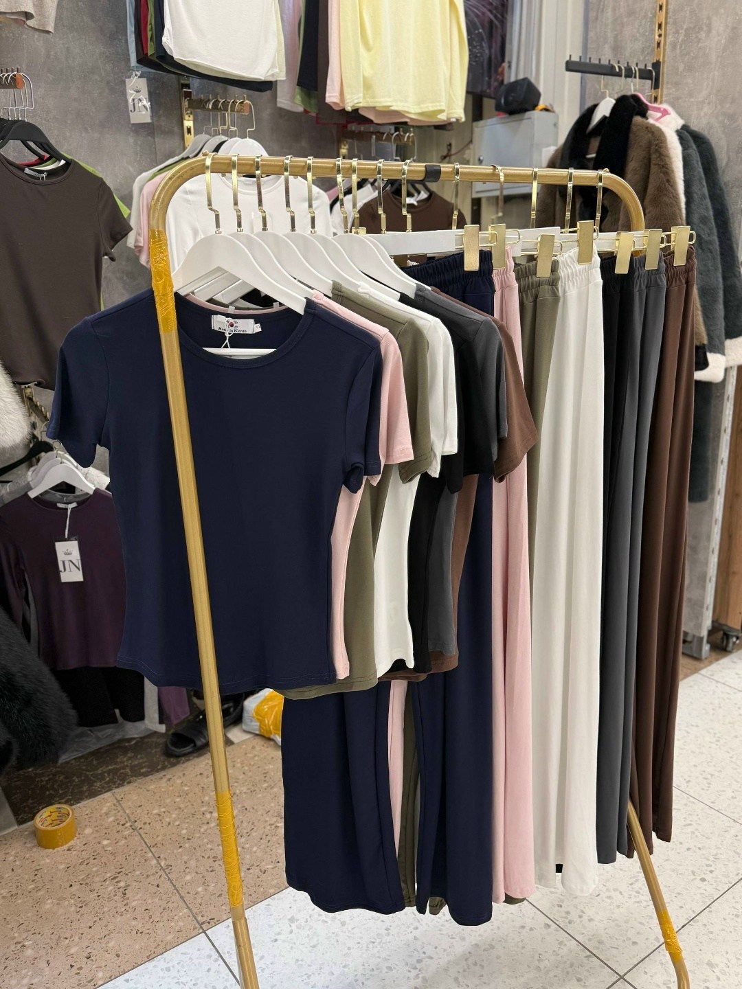 костюм женский,костюм,стильные наряды,девушка стиль,костюм женский белый