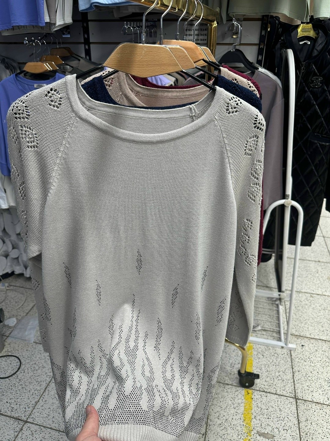 кофта женская,джемпер,джемпер со стразами,джемпера женские,свитера женские