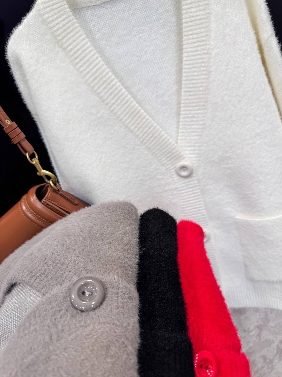 кашемировый кардиган,вязаный женский кардиган,кардиган,вязаные кардиганы,классический кардиган