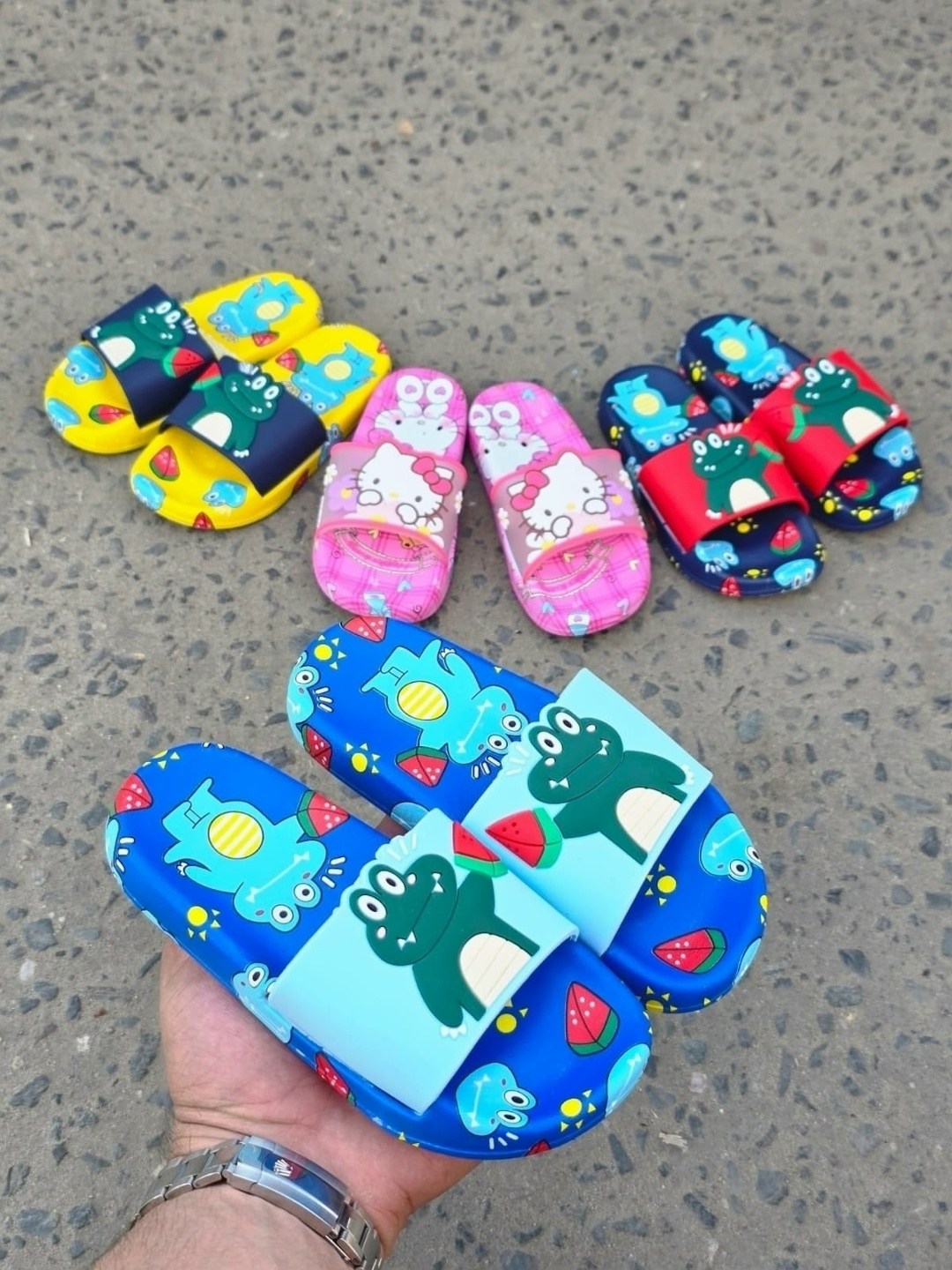 тапочки для девочек,детские тапочки,тапочки милые,детские шлепанцы,тапочки sanrio