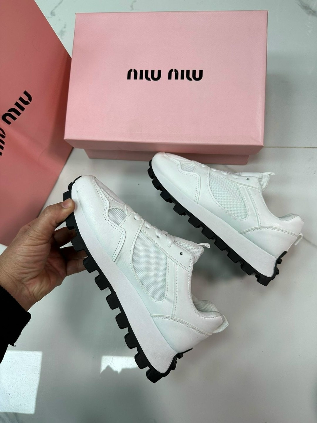 кроссовки женские miu miu,кроссовки женскиe,кроссовки,кроссовки miu miu,