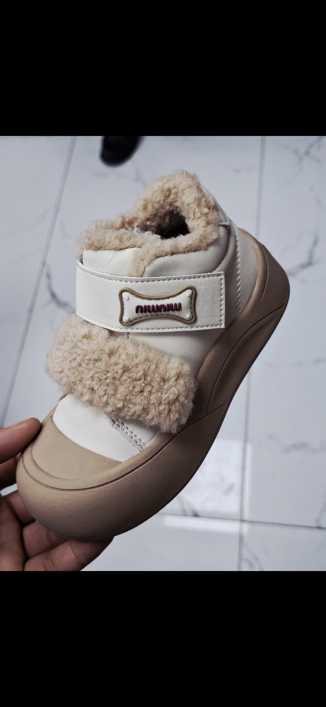 ,кроссовки зимние на меху chanel,детские ботинки,высокие женские зимние кеды chanel, детская