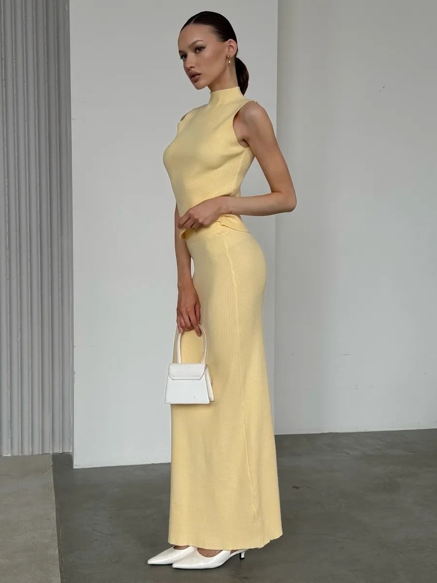 костюм трикотажный топ с юбкой,женский трикотажный костюм,костюм трикотажный,костюм бежевый,костюм трикотажный с юбкой