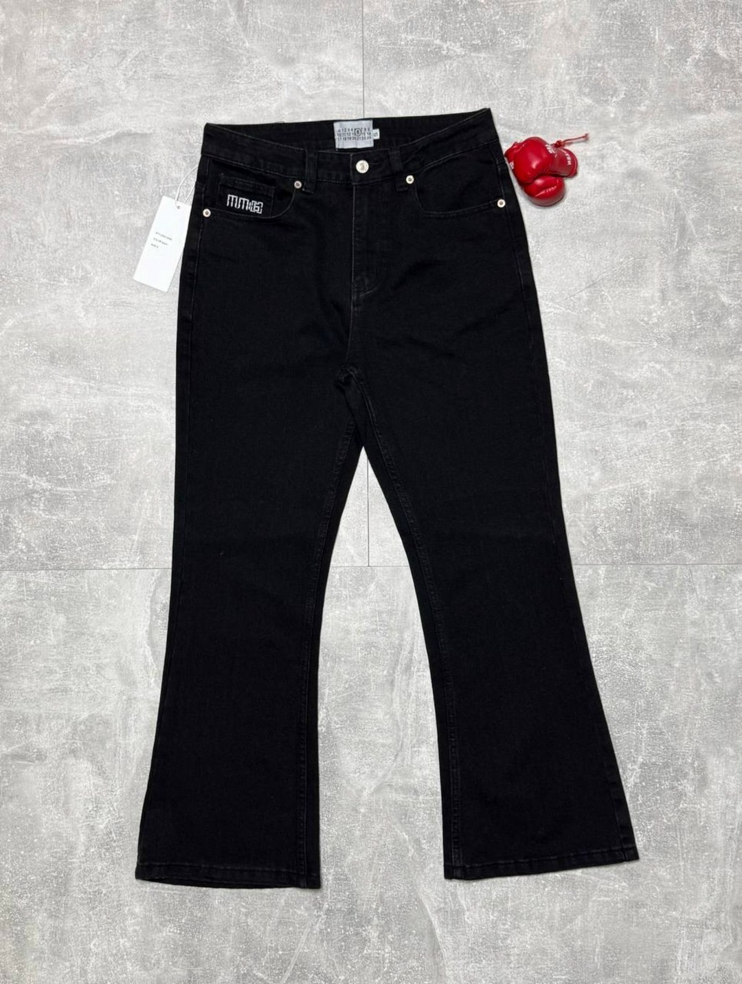 черные джинсы-клеш,джинсы zara cropped flared trf черный,джинсы черные,джинсы клеш denim 3104 черный w25,джинсы мужские клеш