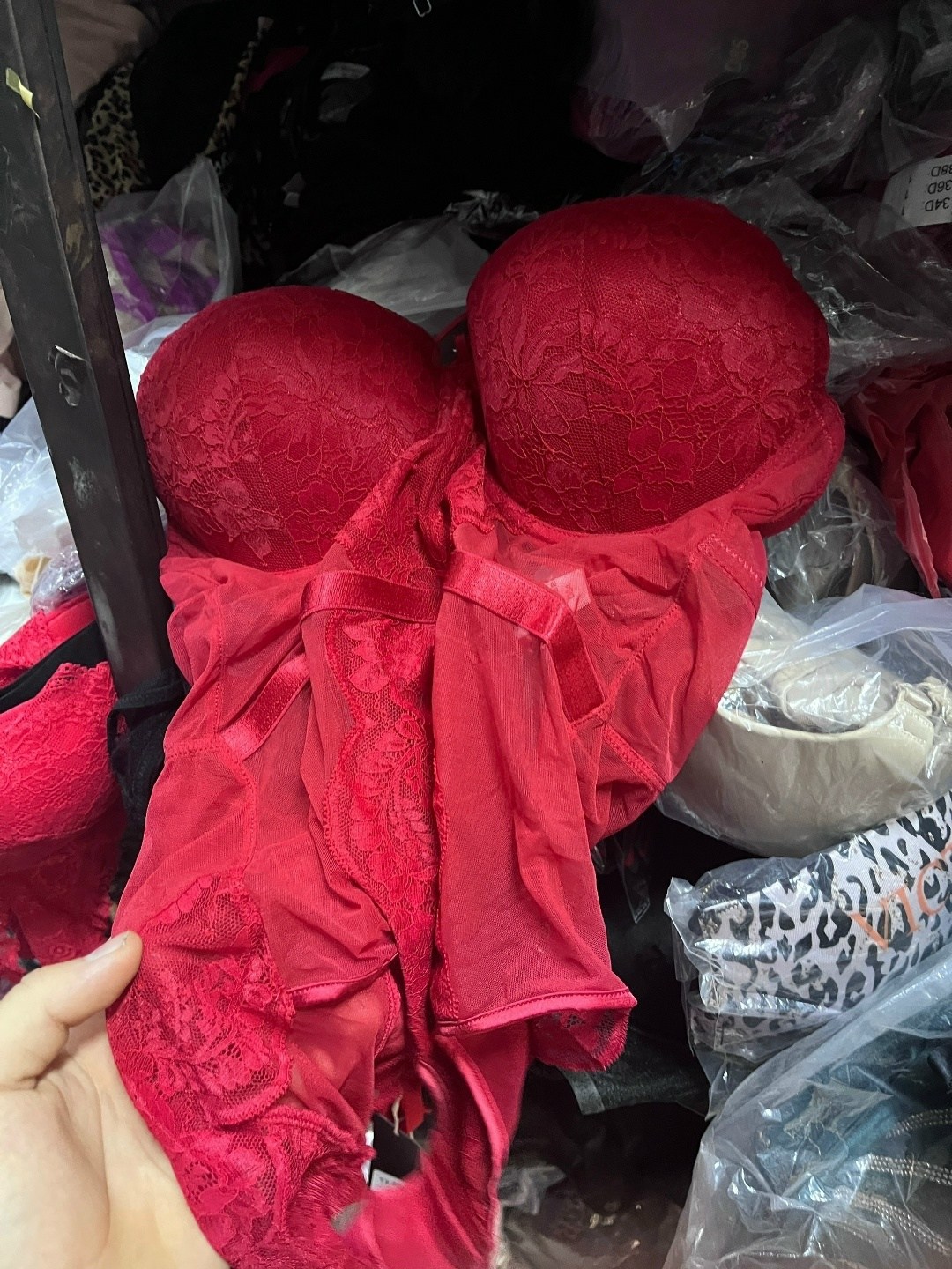 нижнее белье комплект трусы и бюстгальтер,нижнее белье женское комплект кружевное сексуальный лифчик,бюстгальтер нижнее белье женское,бюстгальтер комплект,сексуальный бюстгальтер