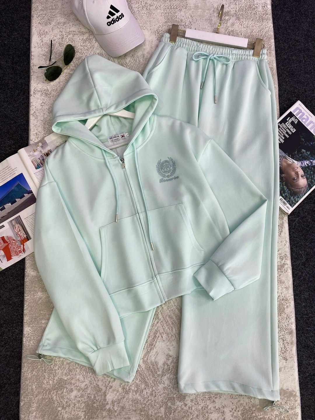 спортивный костюм brunello cucinelli,спортивный костюм,женские костюмы,костюм спортивный женский,костюм повседневный спортивный