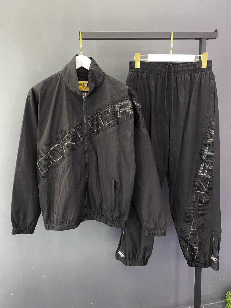 спортивные костюмы,спортивные костюмы мужские,костюм спортивный стильный,спортивный костюм спортивные костюмы,спортивные костюмы адидас