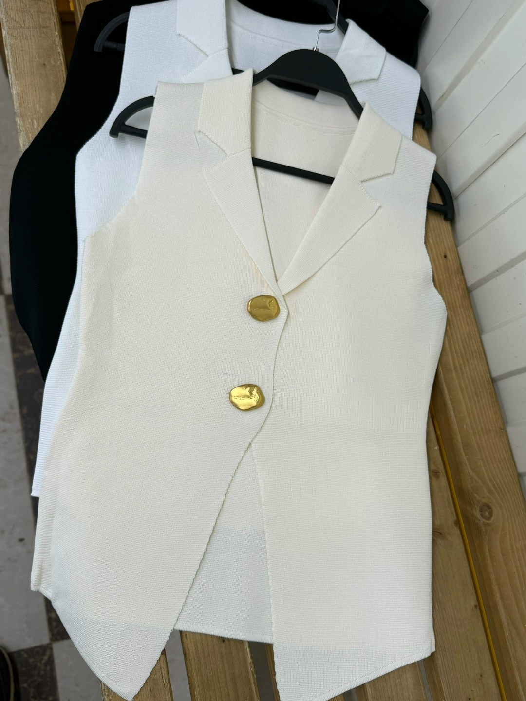 жилетка женская,жилет классический,жилетка вязаная,женские жилеты,вязаные жилеты